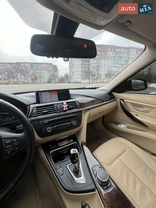 Седан BMW 3 Series 2012 в Сумах