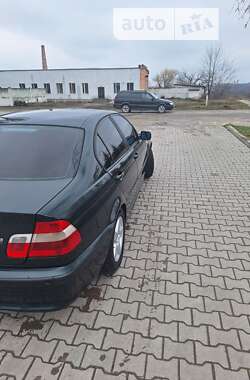 Седан BMW 3 Series 2002 в Волочиске