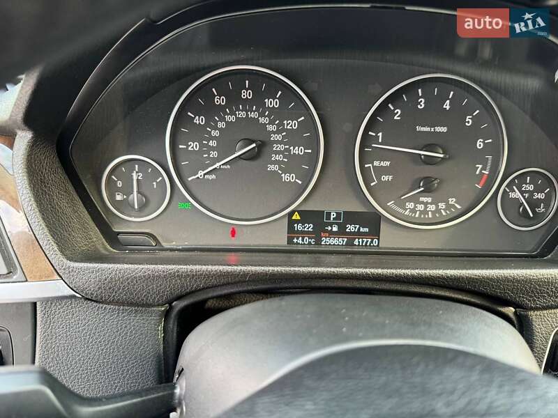 Седан BMW 3 Series 2015 в Ивано-Франковске
