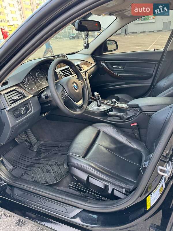 Седан BMW 3 Series 2015 в Ивано-Франковске