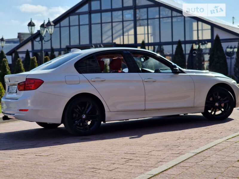 Седан BMW 3 Series 2013 в Стрые