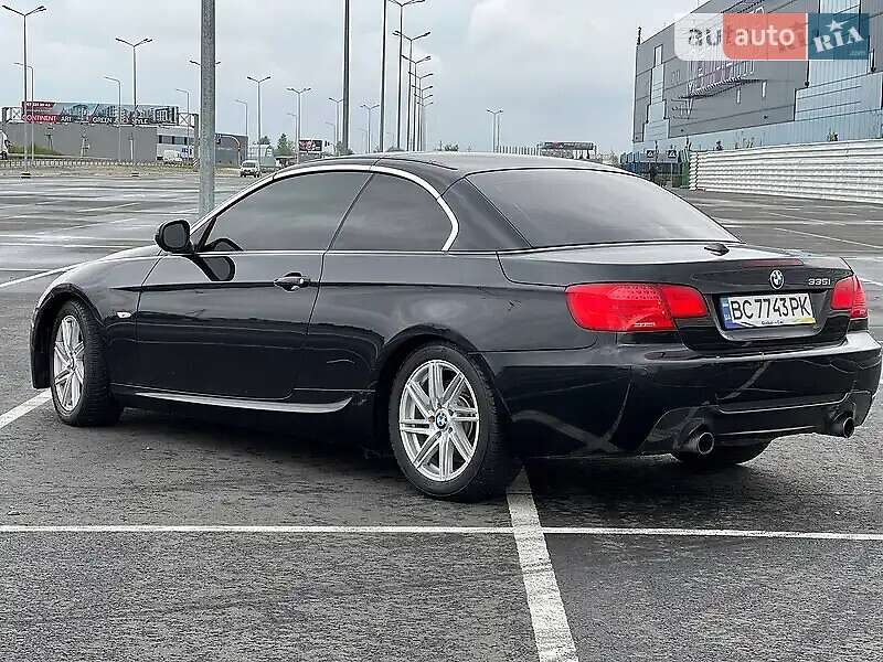 Кабріолет BMW 3 Series 2012 в Кропивницькому
