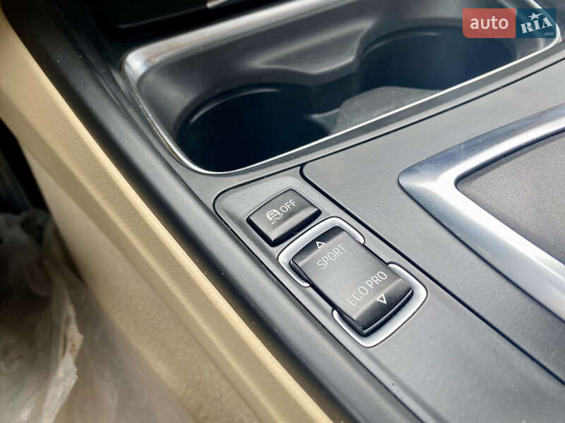 Седан BMW 3 Series 2012 в Одесі