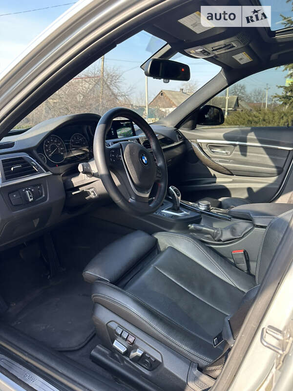 Седан BMW 3 Series 2017 в Днепре