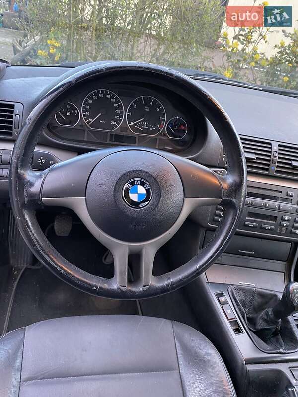Седан BMW 3 Series 2003 в Києві
