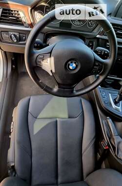 Седан BMW 3 Series 2015 в Павлограде