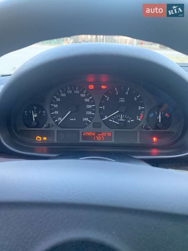 Седан BMW 3 Series 2003 в Тернополе фото 7 Седан BMW 3 Series 2003 в Тернополе