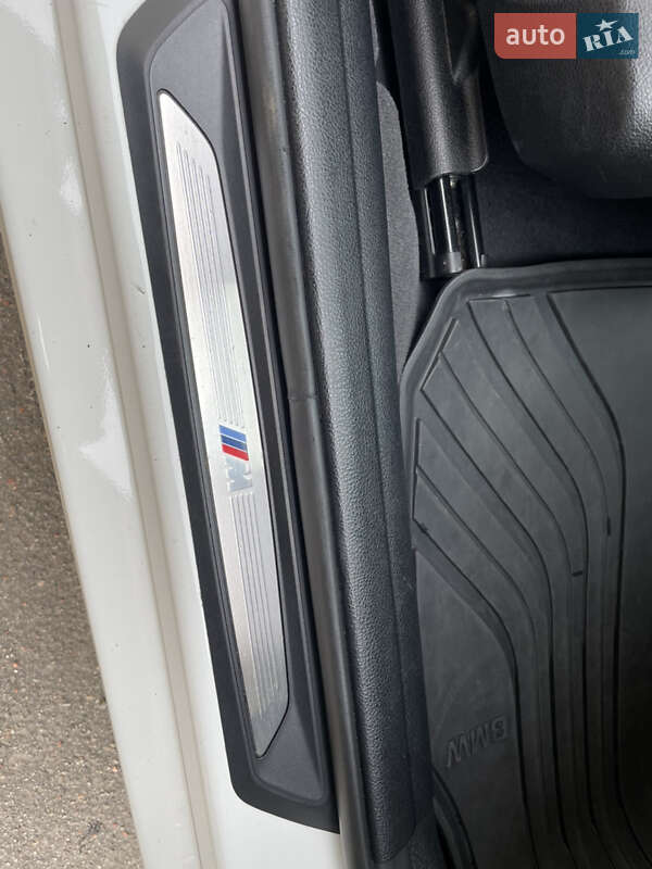 Універсал BMW 3 Series 2015 в Одесі