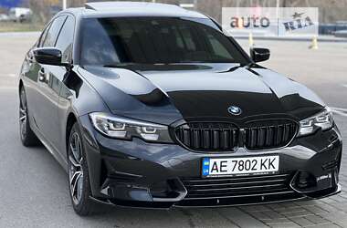 Седан BMW 3 Series 2019 в Дніпрі