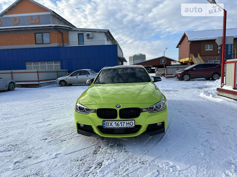 Седан BMW 3 Series 2013 в Львові