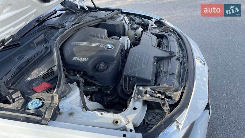 Седан BMW 3 Series 2016 в Чернігові