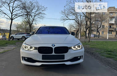 Седан BMW 3 Series 2014 в Одессе