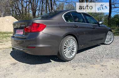 Седан BMW 3 Series 2013 в Дрогобыче