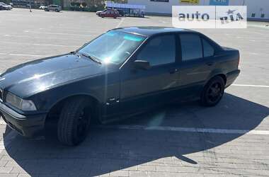 Седан BMW 3 Series 1995 в Одессе
