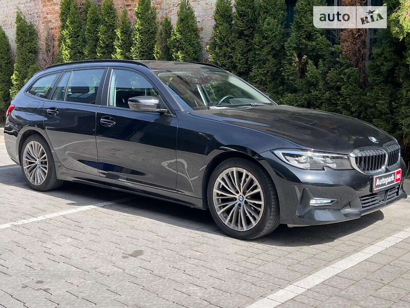 Универсал BMW 3 Series 2021 в Львове
