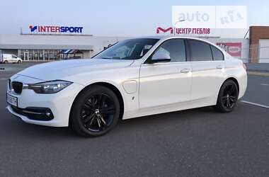 Седан BMW 3 Series 2017 в Одессе