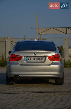 Седан BMW 3 Series 2010 в Василькове