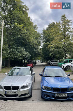 Седан BMW 3 Series 2010 в 
