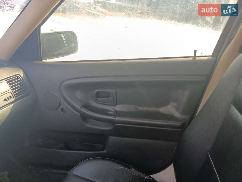 Седан BMW 3 Series 1993 в Чернівцях фото 13 Седан BMW 3 Series 1993 в Чернівцях