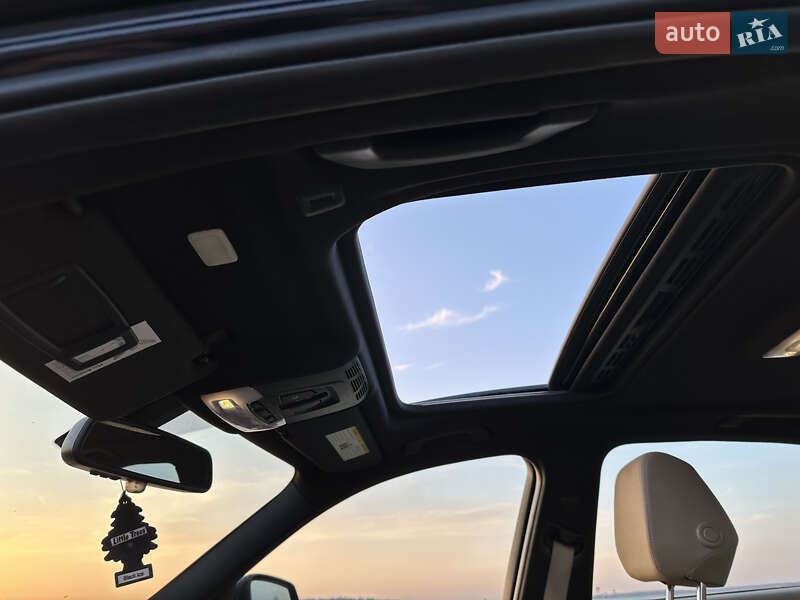 Седан BMW 3 Series 2015 в Одесі