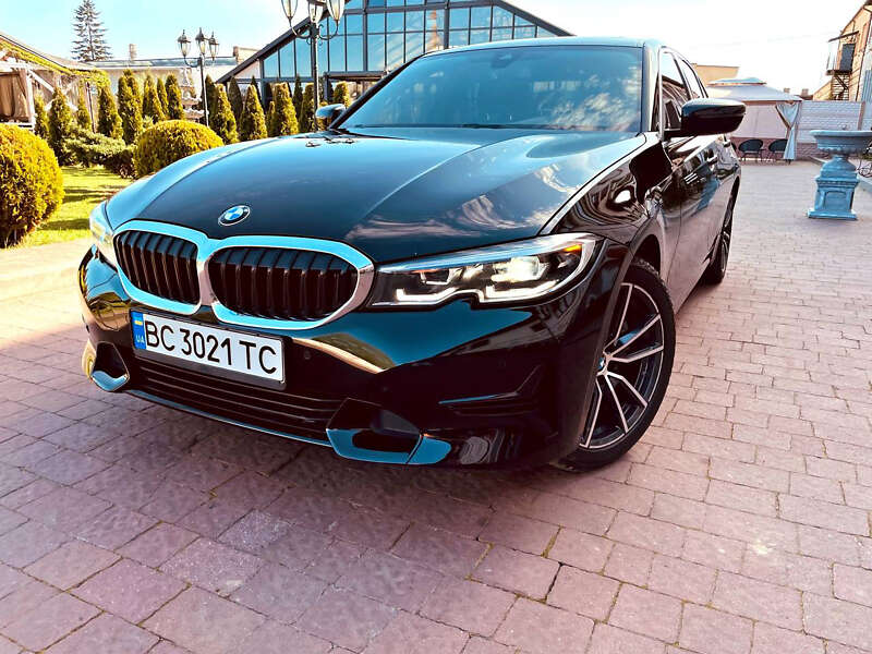 Седан BMW 3 Series 2019 в Стрые