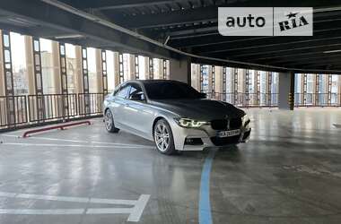 Седан BMW 3 Series 2015 в Киеве