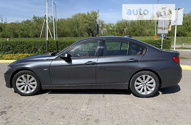 Седан BMW 3 Series 2014 в Ивано-Франковске