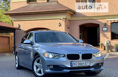 Седан BMW 3 Series 2013 в Мукачево