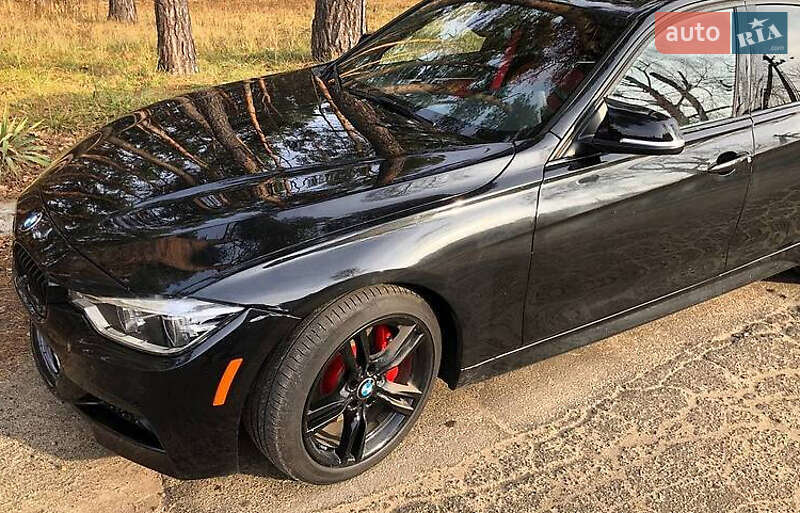 Седан BMW 3 Series 2016 в Киеве