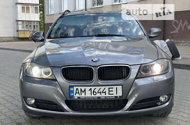 Универсал BMW 3 Series 2009 в Звягеле