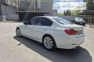 Седан BMW 3 Series 2013 в Днепре