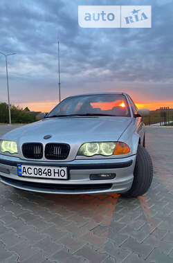 Седан BMW 3 Series 1998 в Горохове