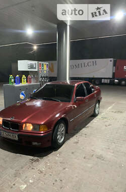 Седан BMW 3 Series 1992 в Чернівцях
