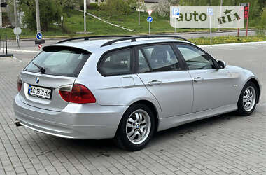 Универсал BMW 3 Series 2005 в Ровно