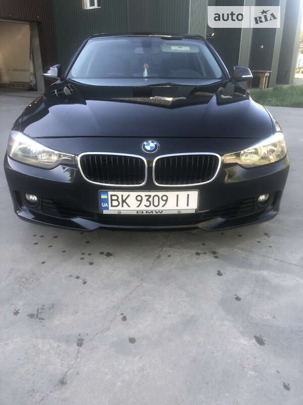 Седан BMW 3 Series 2012 в Славуте
