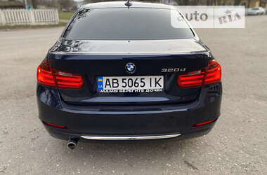 Седан BMW 3 Series 2012 в Крыжополе