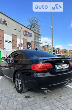 Купе BMW 3 Series 2010 в Львове