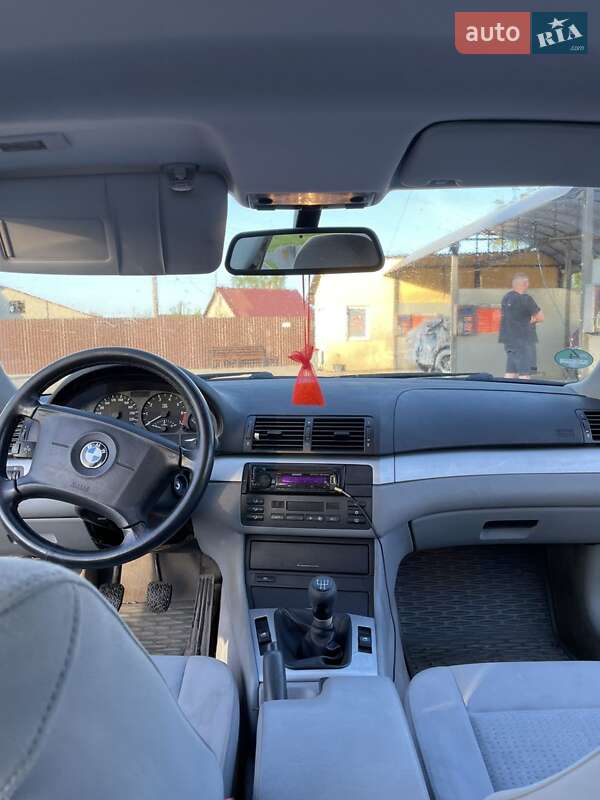 Седан BMW 3 Series 2003 в Острозі
