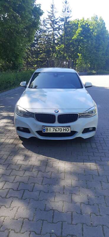 Седан BMW 3 Series 2015 в Миргороді