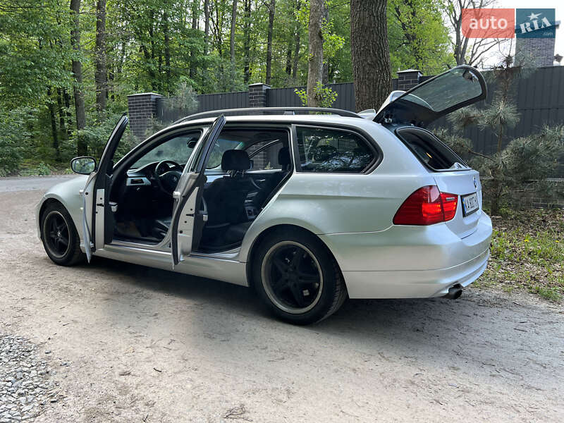 Універсал BMW 3 Series 2009 в Києві