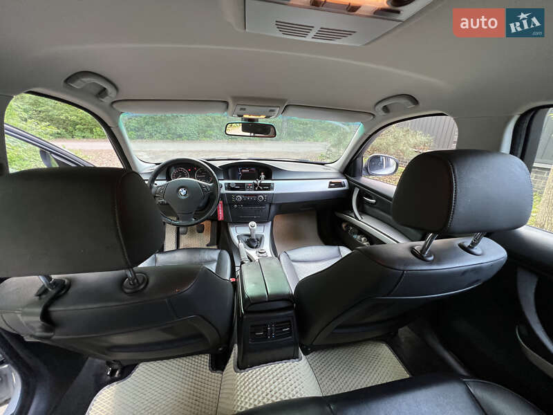 Універсал BMW 3 Series 2009 в Києві