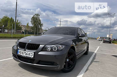 Седан BMW 3 Series 2005 в Виннице