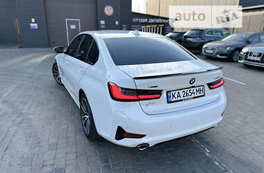 Седан BMW 3 Series 2020 в Киеве