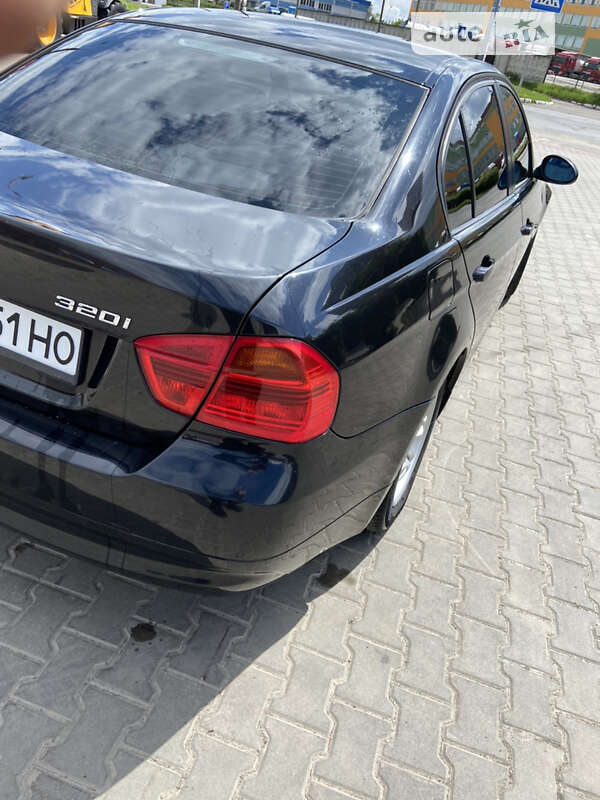 Седан BMW 3 Series 2007 в Луцке
