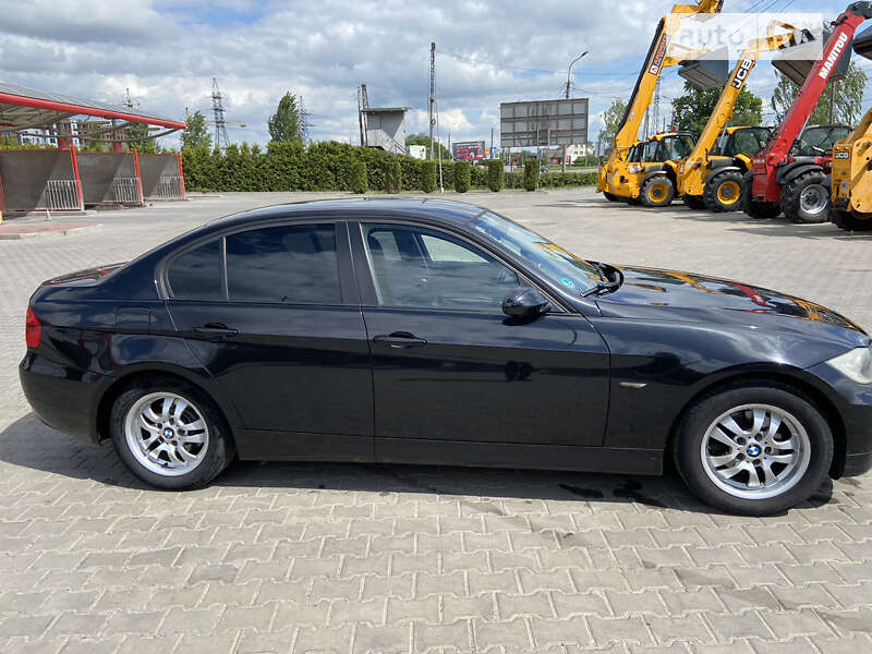 Седан BMW 3 Series 2007 в Луцке