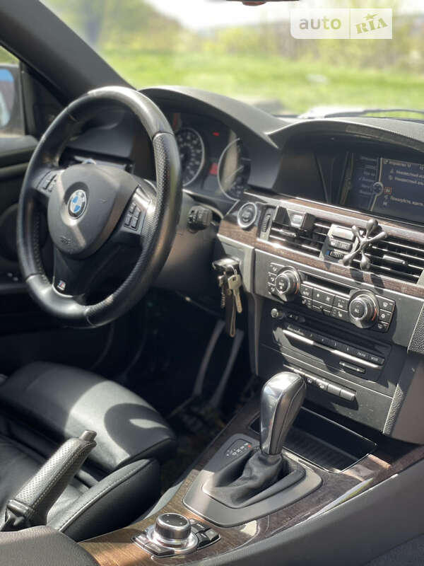 Купе BMW 3 Series 2011 в Ивано-Франковске