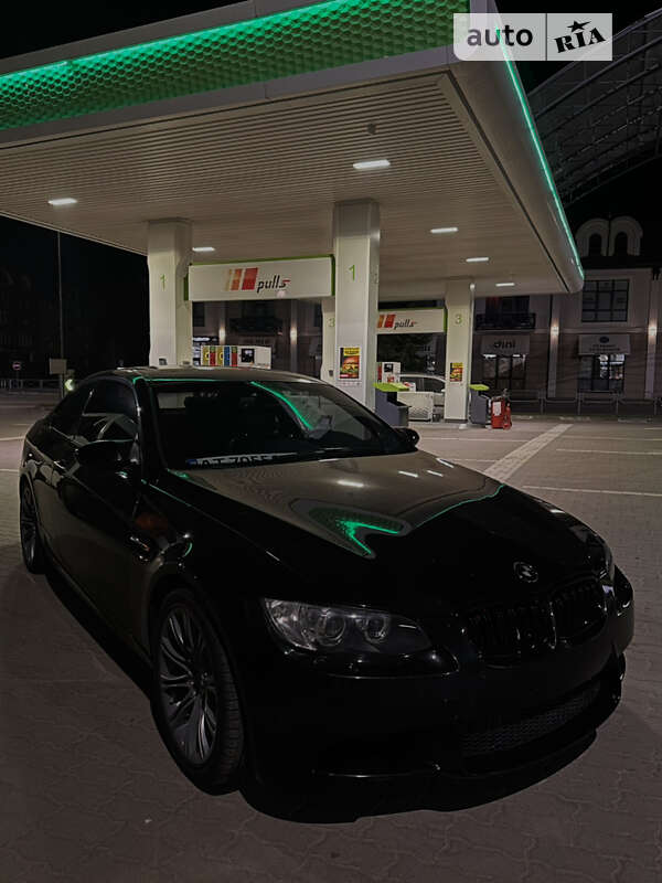 Купе BMW 3 Series 2011 в Ивано-Франковске