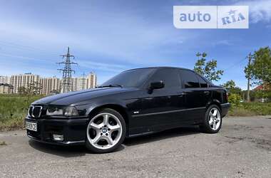 Седан BMW 3 Series 1997 в Одессе