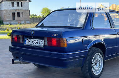 Купе BMW 3 Series 1985 в Костополе