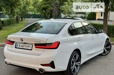 Седан BMW 3 Series 2019 в Киеве